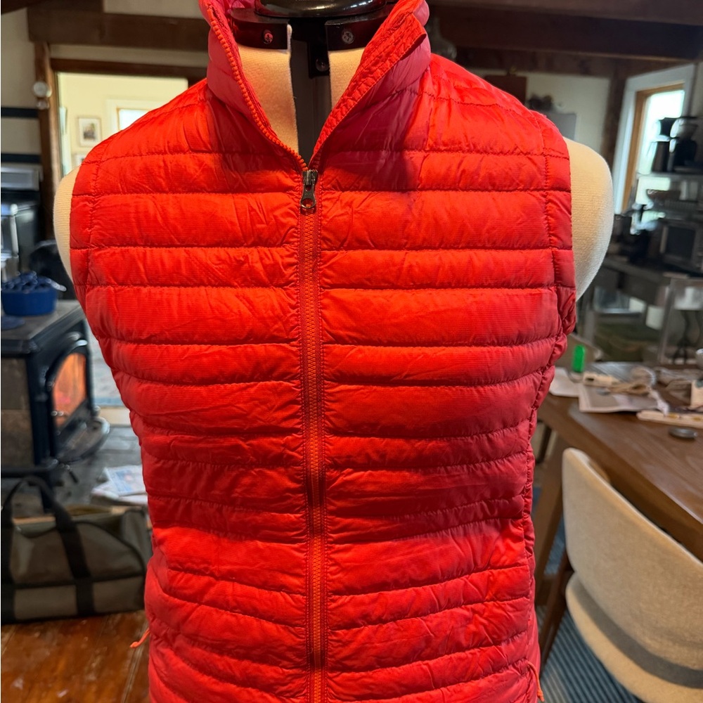 Stio Women’s Pinion Down Vest, Medium